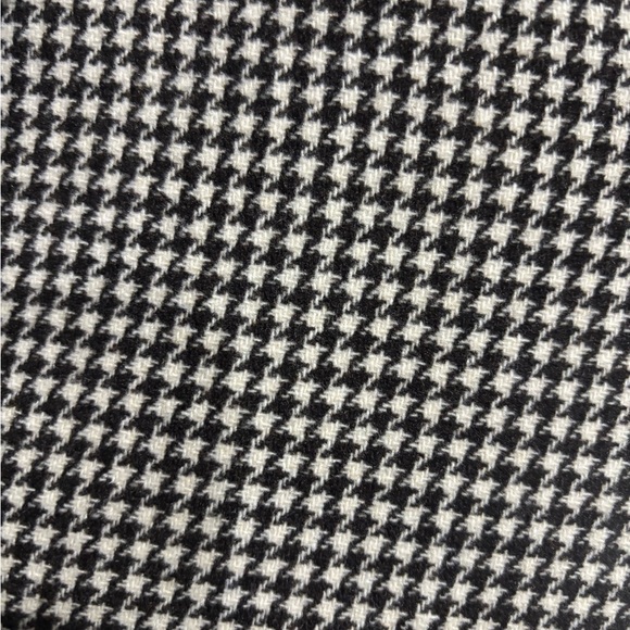 Women's Black and White Houndstooth Coat - Picture 4 of 4